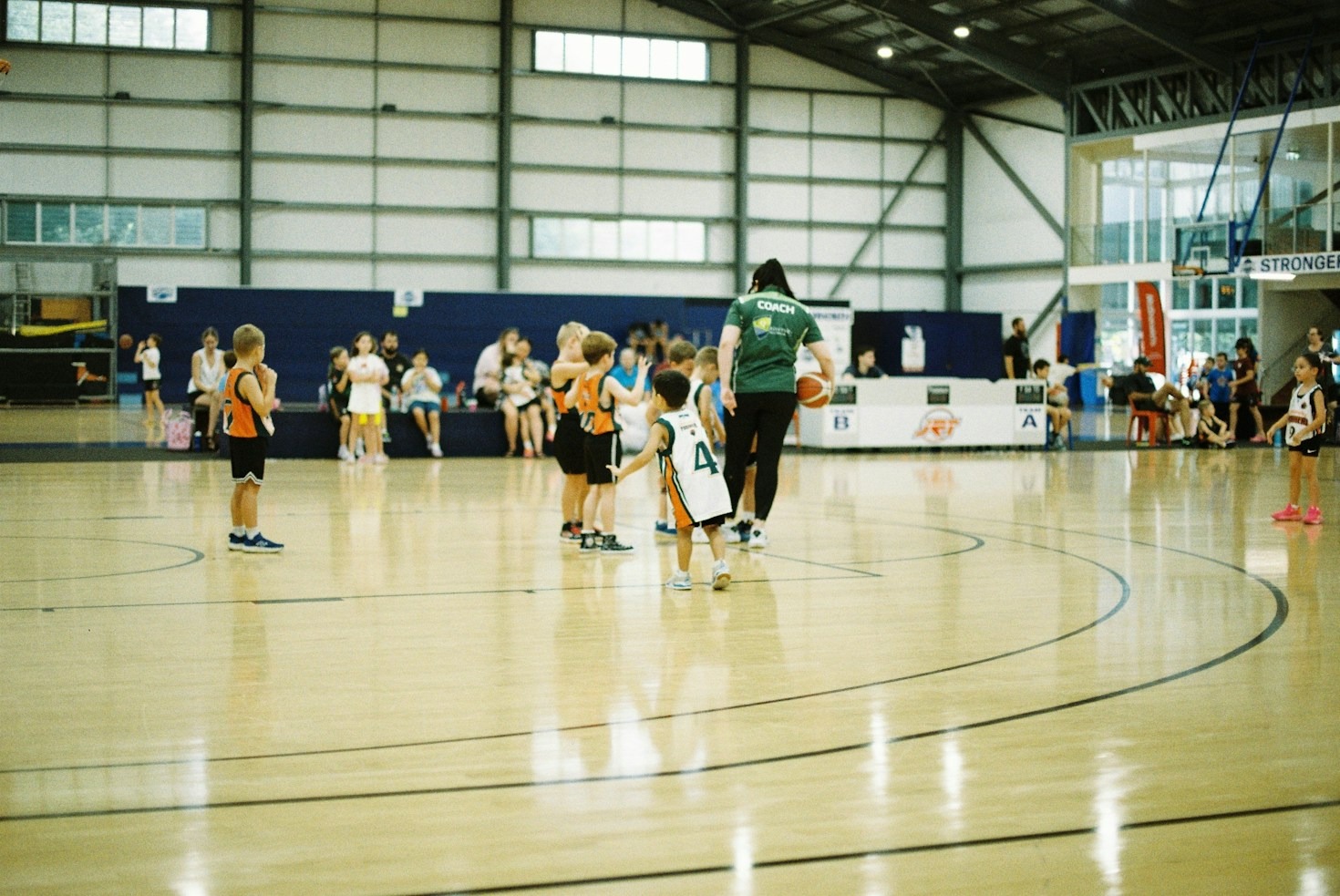 De prebenjamín a absoluta: una trayectoria de pasión deportiva